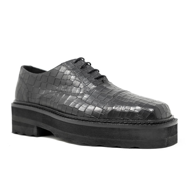 Cali Embossed Oxford Toe Cap Shoe