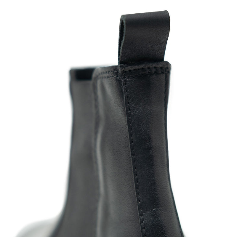 Walk London Hoxton Cuban Heeled Chelsea Boot in black leather, close-up back with white background