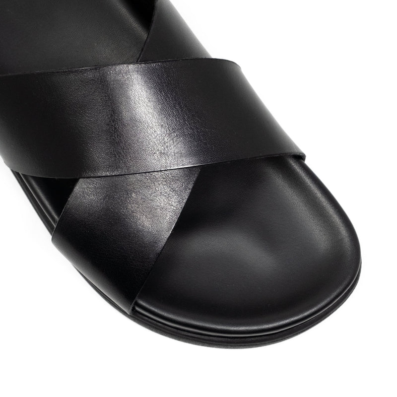 WALK London Tommy Sandal In Black Leather Toe